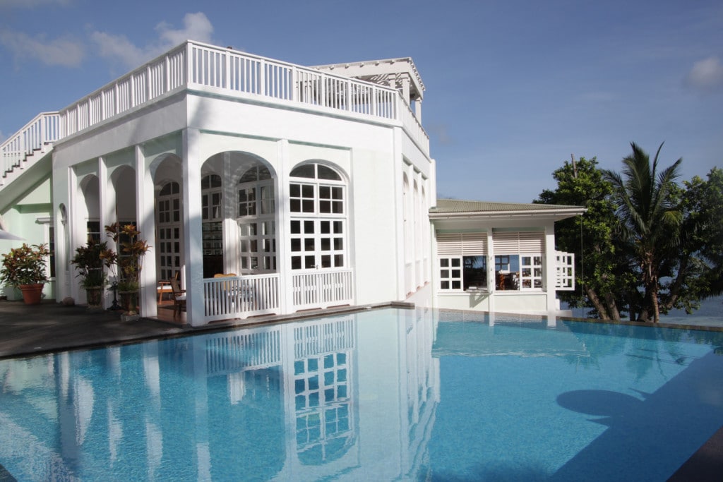 SEYpiscineHotel SEYpiscineHotel