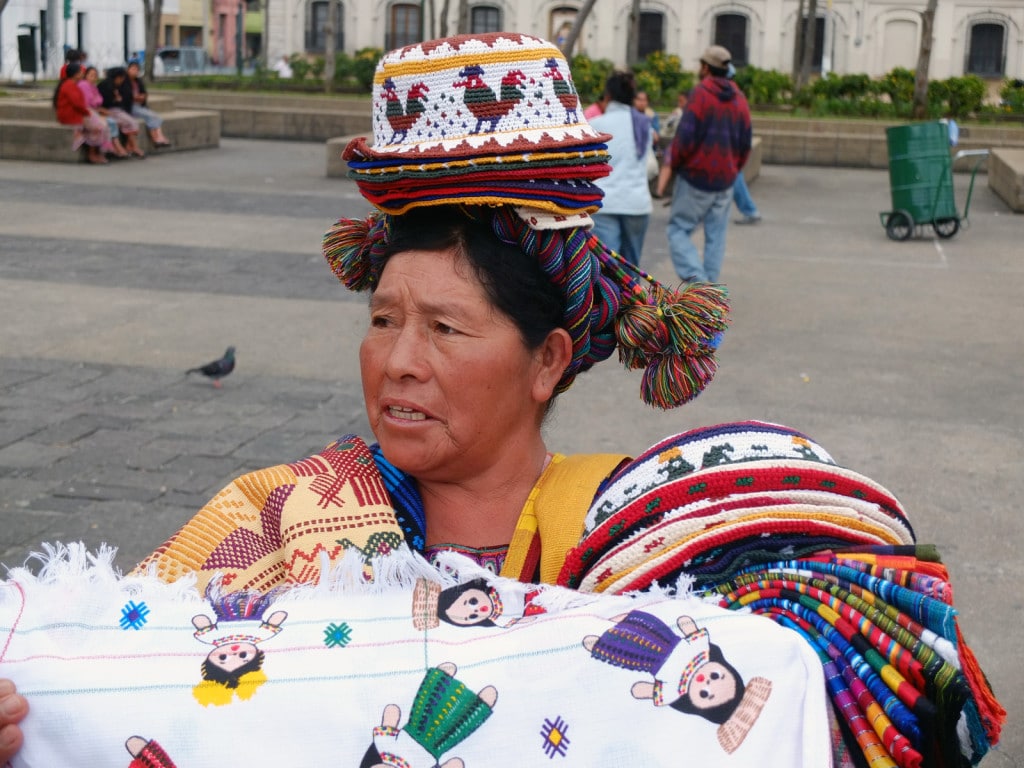 GUAfemmechapeaux GUAfemmechapeaux